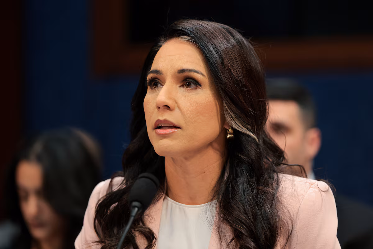 Gabbard Resigns as Trump's Top US Intelligence Official in Major Shake-Up